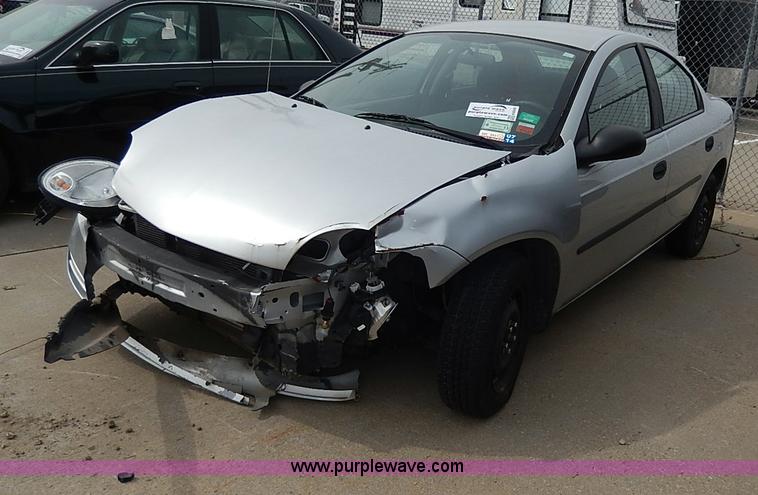 image for item H6040 2005 Dodge Neon SE