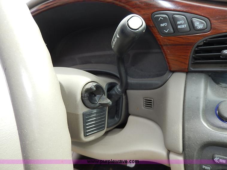 image for item H6041 2000 Cadillac DeVille