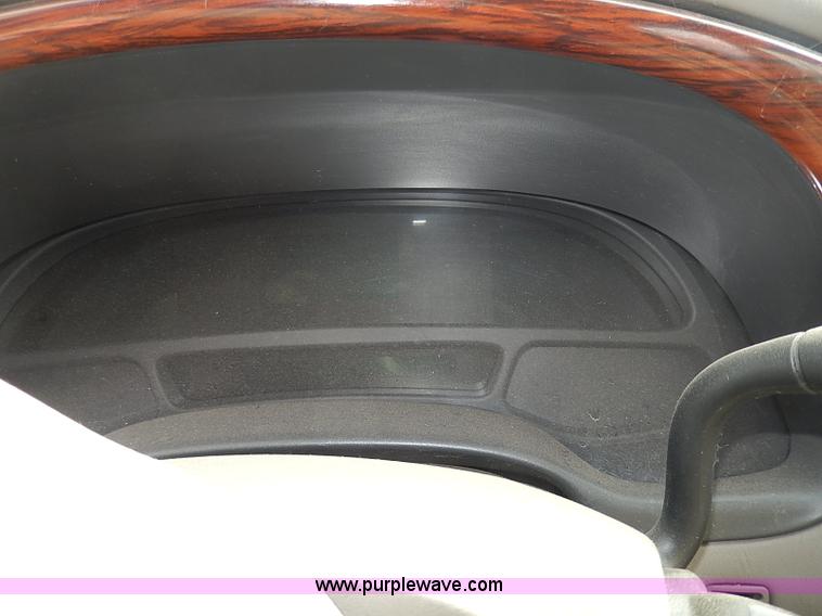 image for item H6041 2000 Cadillac DeVille