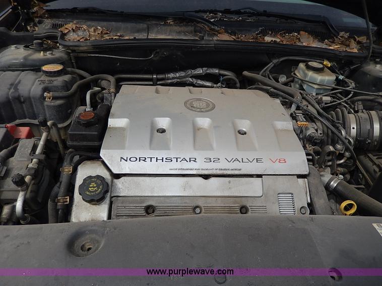 image for item H6041 2000 Cadillac DeVille