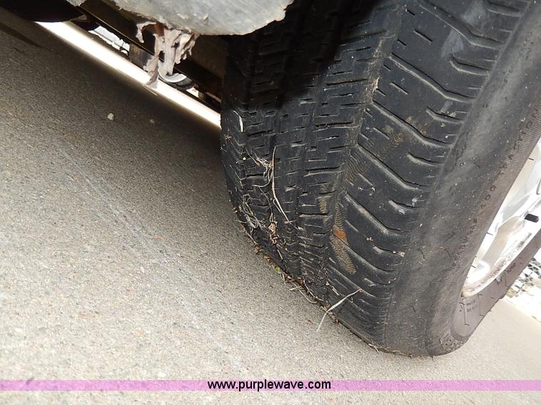 image for item H6041 2000 Cadillac DeVille