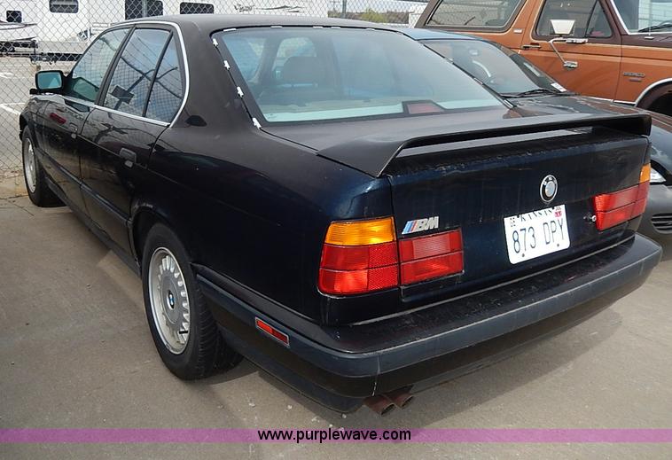 image for item H6044 1990 BMW 525i