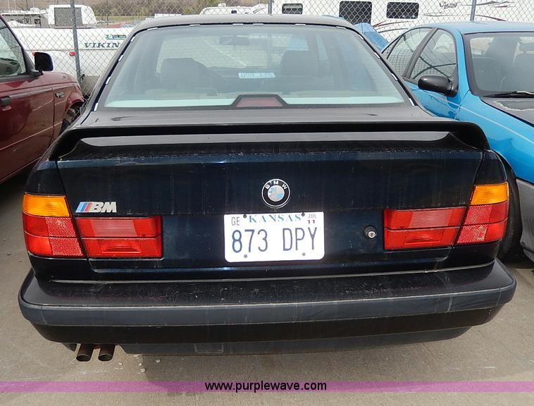 image for item H6044 1990 BMW 525i