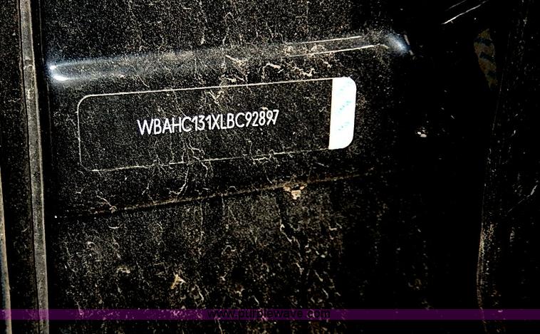 image for item H6044 1990 BMW 525i