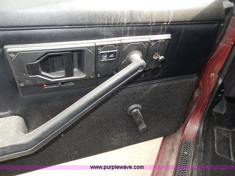 image for item H6046 1989 Chevrolet Camaro Z28