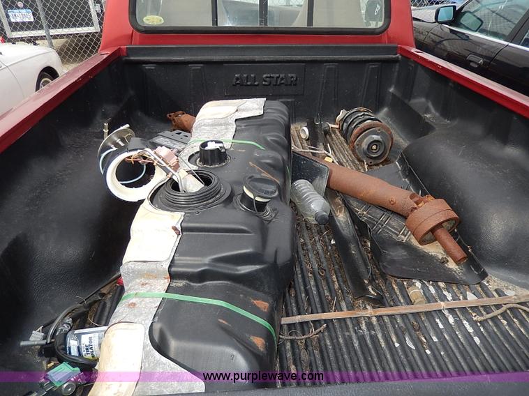 image for item H6047 1997 Ford Ranger XLT