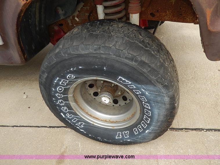 image for item H6054 1982 Ford Bronco