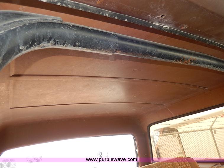 image for item H6054 1982 Ford Bronco