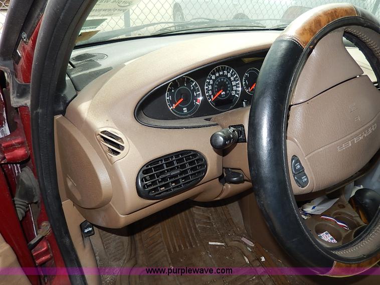 image for item H6063 2000 Chrysler Cirrus LXi