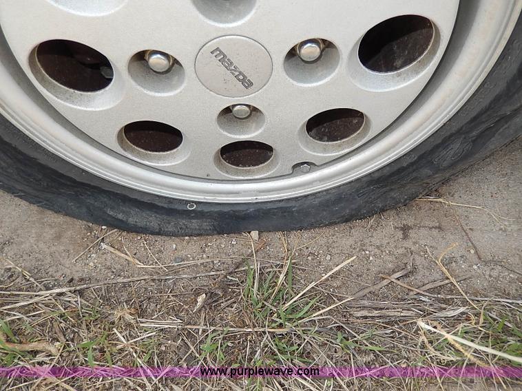 image for item H6065 1987 Mazda RX-7 coupe