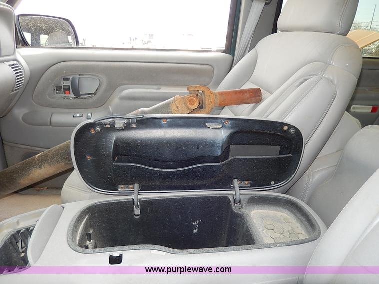 image for item H6069 1997 GMC Yukon