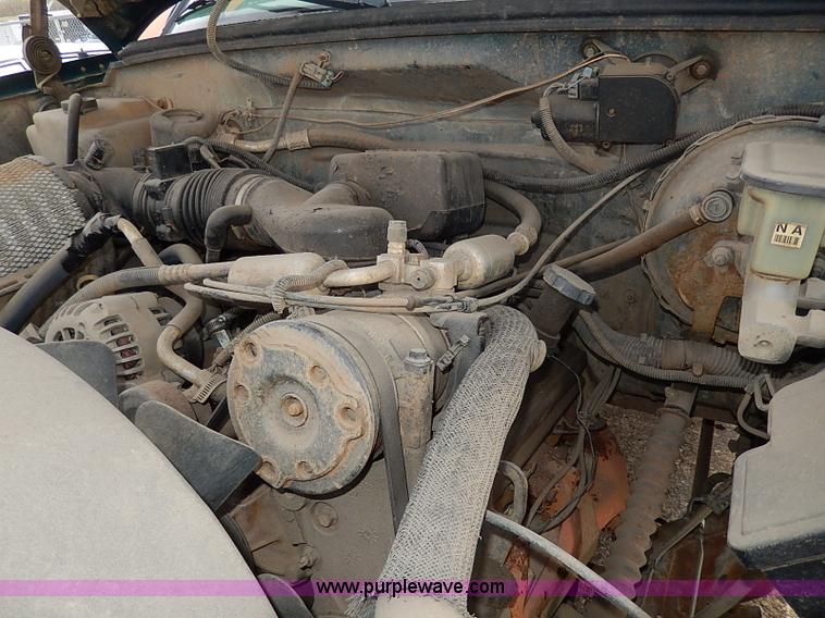 image for item H6069 1997 GMC Yukon