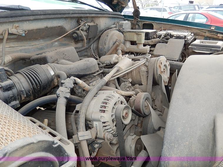 image for item H6069 1997 GMC Yukon