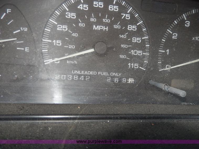 image for item H6144 1989 Nissan 240SX SE