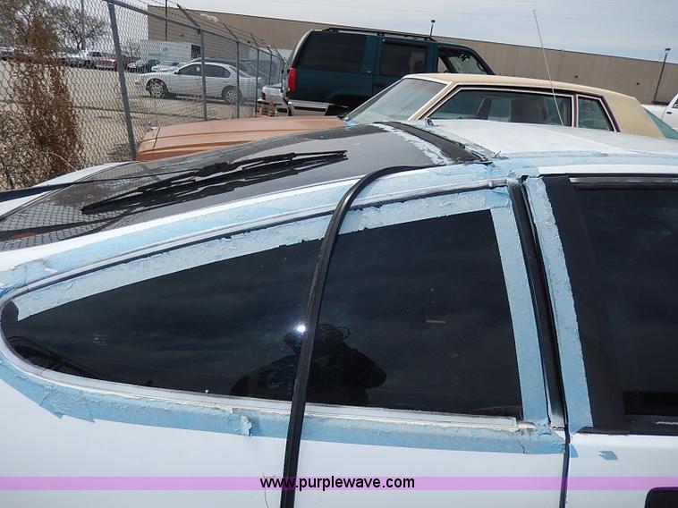 image for item H6145 1991 Honda Civic CRX