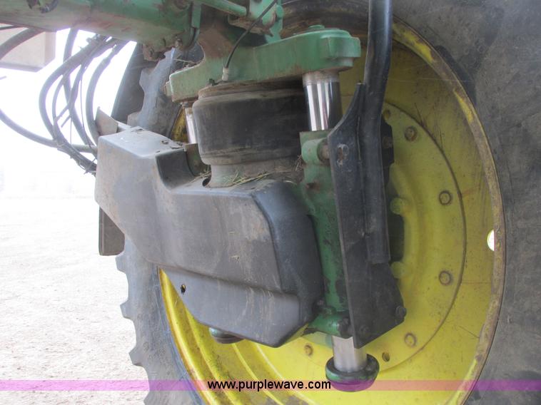 image for item A8658 2005 John Deere 4920 spreader