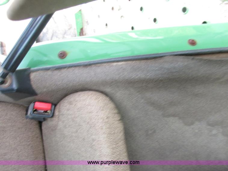 image for item A8658 2005 John Deere 4920 spreader