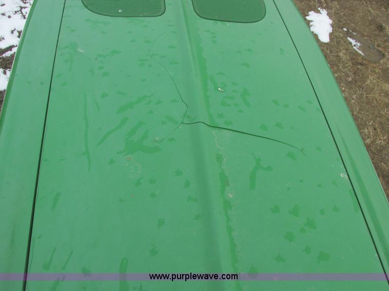 image for item A8658 2005 John Deere 4920 spreader