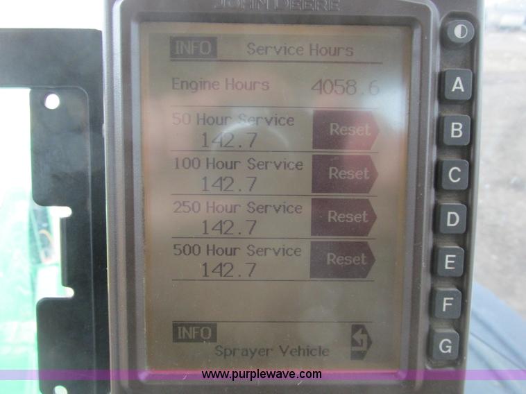 image for item A8658 2005 John Deere 4920 spreader