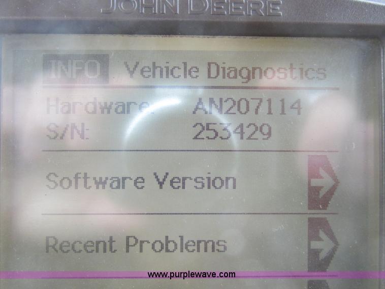 image for item A8658 2005 John Deere 4920 spreader