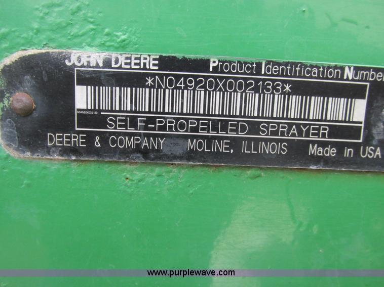 image for item A8658 2005 John Deere 4920 spreader