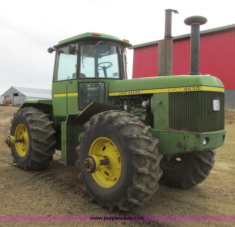 image for item A8663 1982 John Deere 8630 4WD tractor