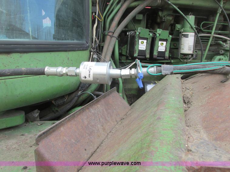 image for item A8663 1982 John Deere 8630 4WD tractor