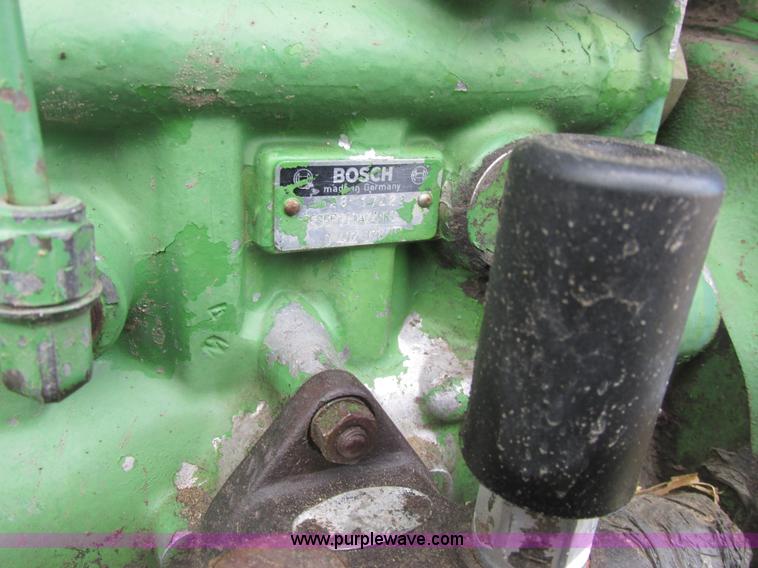 image for item A8663 1982 John Deere 8630 4WD tractor
