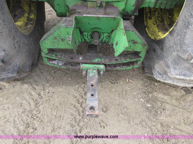 image for item A8663 1982 John Deere 8630 4WD tractor