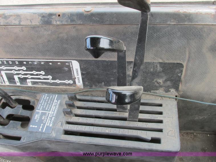 image for item A8663 1982 John Deere 8630 4WD tractor