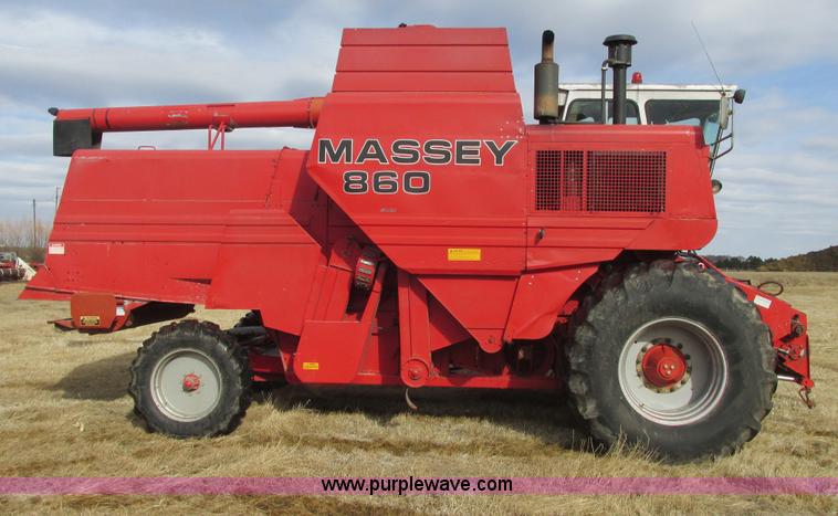 image for item A8665 1987 Massey-Ferguson 860 combine