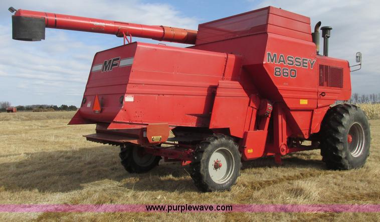 image for item A8665 1987 Massey-Ferguson 860 combine