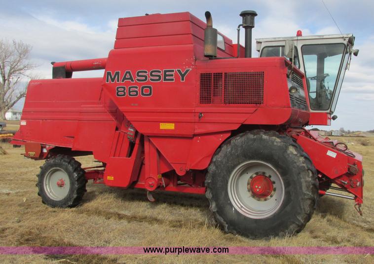 image for item A8665 1987 Massey-Ferguson 860 combine