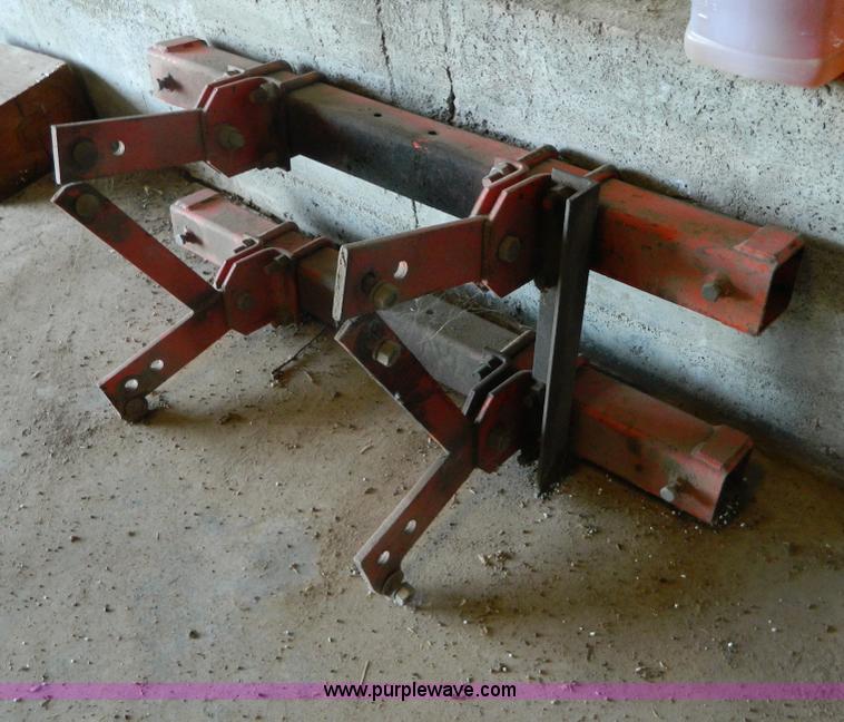 image for item AQ9489 200 gallon saddles tanks