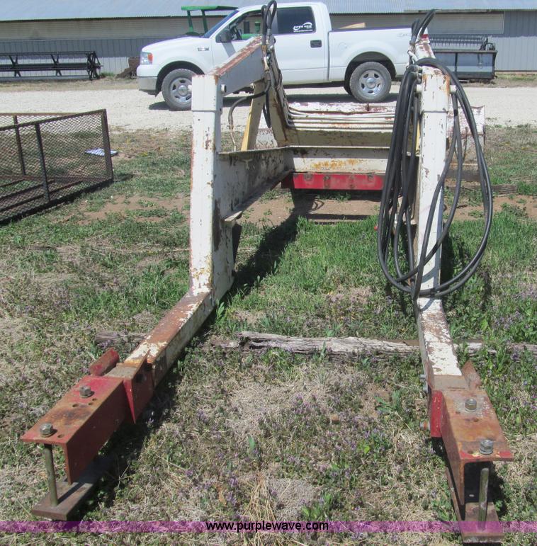 image for item AQ9838 Great Bend 800 Work-Master loader