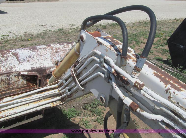 image for item AQ9838 Great Bend 800 Work-Master loader