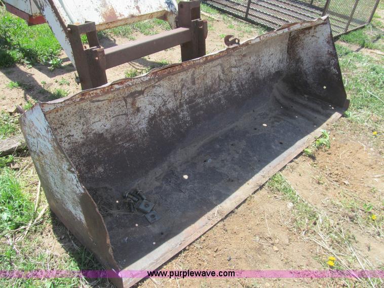 image for item AQ9838 Great Bend 800 Work-Master loader