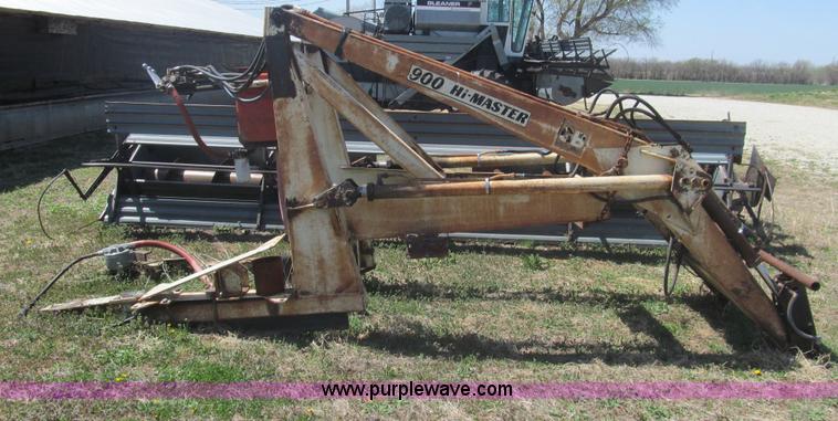 image for item AQ9839 Great Bend 800 Hi-Master loader