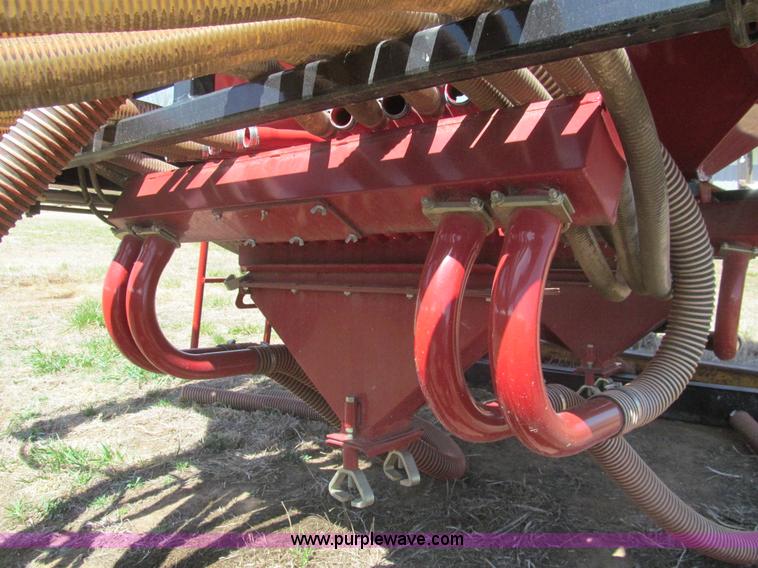 image for item AQ9844 AGCO White SC144 seed cart