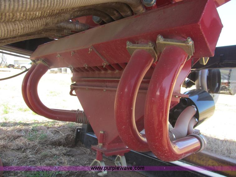 image for item AQ9844 AGCO White SC144 seed cart