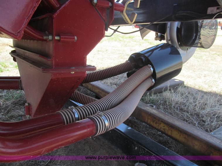 image for item AQ9844 AGCO White SC144 seed cart