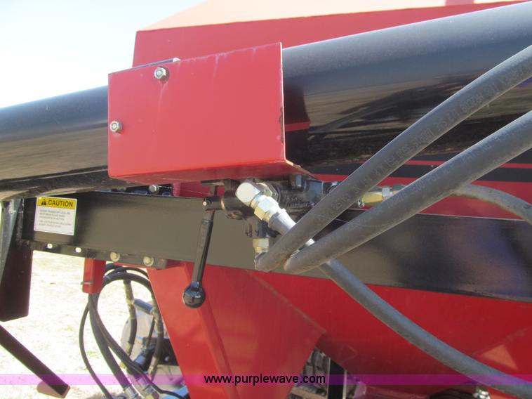 image for item AQ9844 AGCO White SC144 seed cart