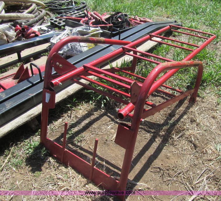 image for item AQ9844 AGCO White SC144 seed cart