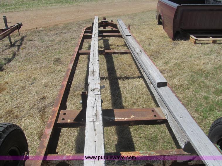 image for item AQ9849 Terra-Knife 19' header trailer