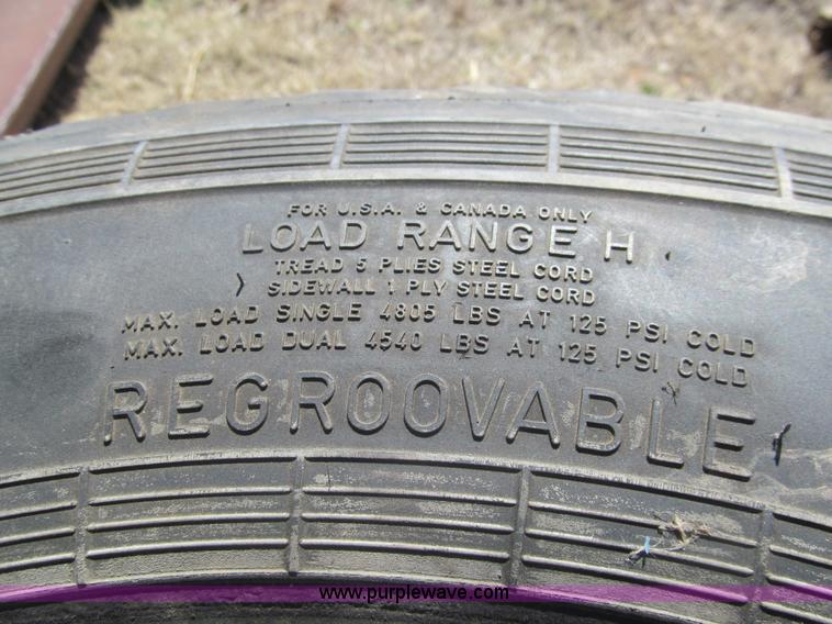 image for item AQ9851 (8) trailer tires