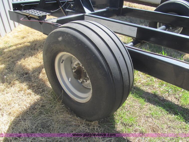 image for item AQ9859 Swather trailer