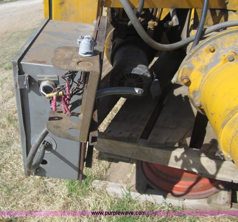 image for item AQ9860 Louden five ton hoist