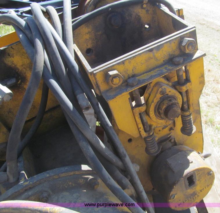 image for item AQ9860 Louden five ton hoist