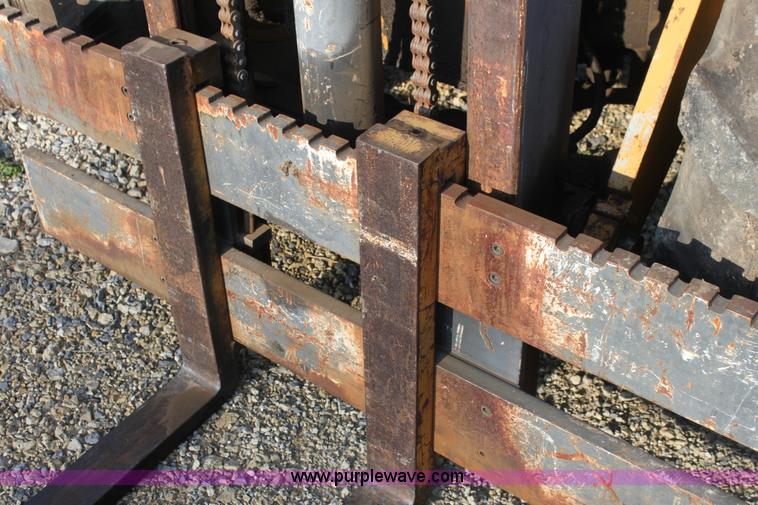 image for item B8409 Massey-Ferguson H50 rough terrain forklift