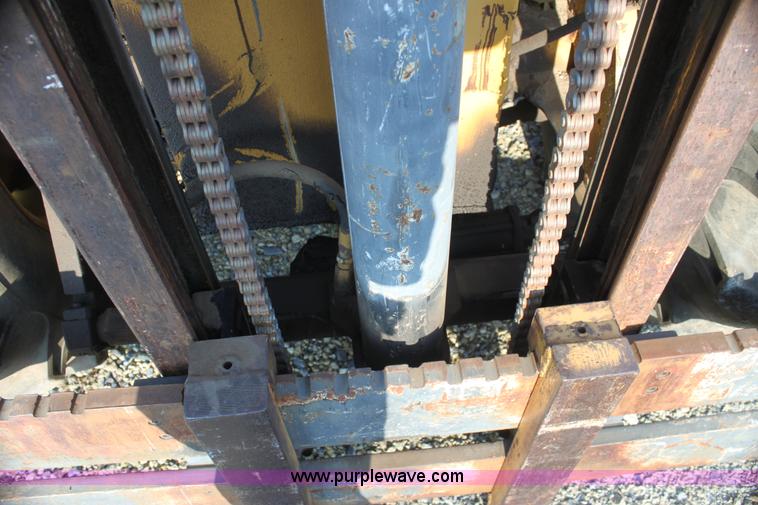 image for item B8409 Massey-Ferguson H50 rough terrain forklift